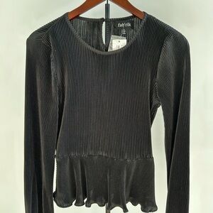 NWT Fab'rik Charcoal Ribbed Women's Blouse